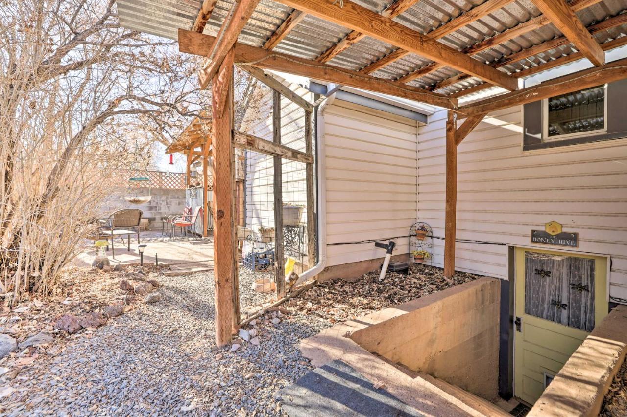 Cozy And Vintage Cedar City Apartment With Fire Pit! Exterior foto