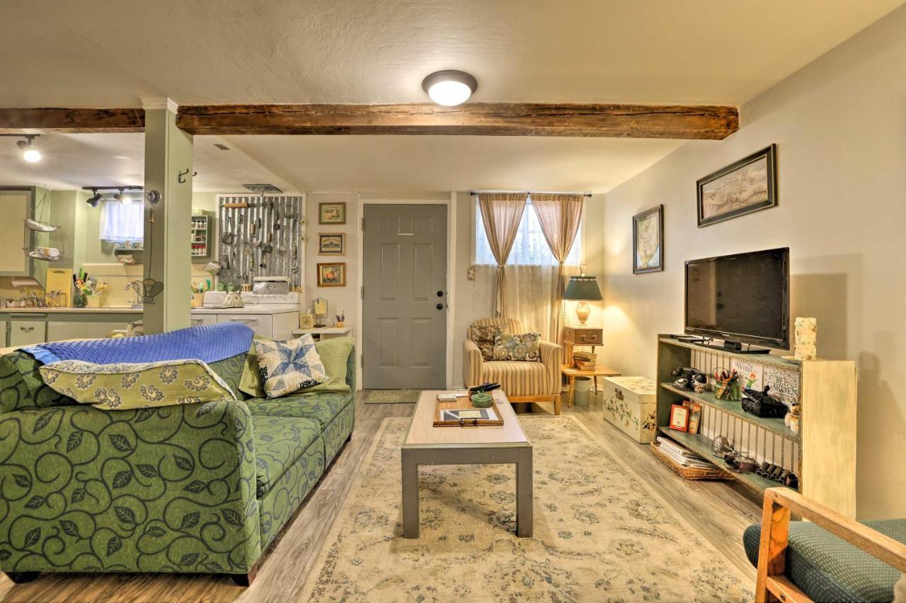 Cozy And Vintage Cedar City Apartment With Fire Pit! Exterior foto